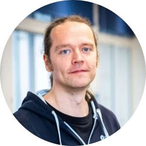 Ryan Nelson headshot